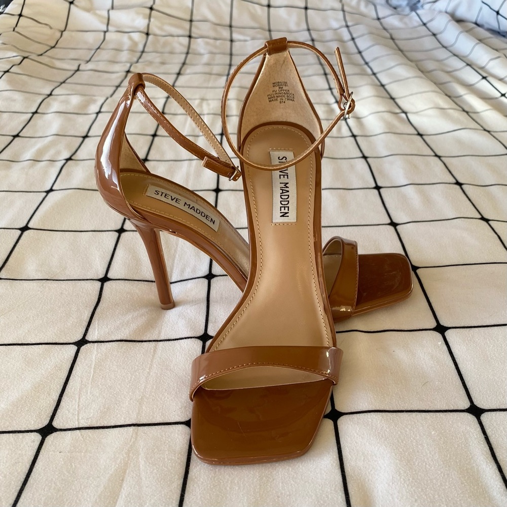 STEVE MADDEN| 3 inch brown Steve Madden heels